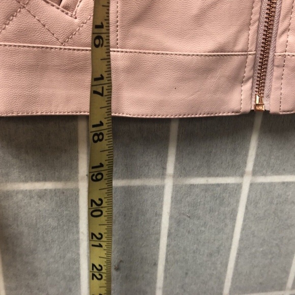 Guess,Girls,faux leather,jacket Pink,Sz 8,lined, zipper pockets, short.! - Picture 11 of 11
